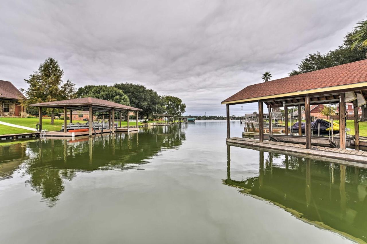 Quiet Lake Conroe Townhome With 2 Boat Slips! Willis Exteriér fotografie
